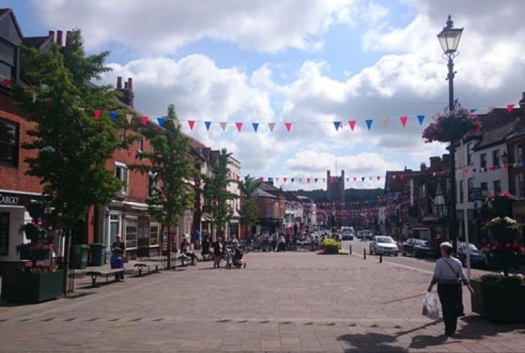 ‘Pedestrianise street to make town attractive’