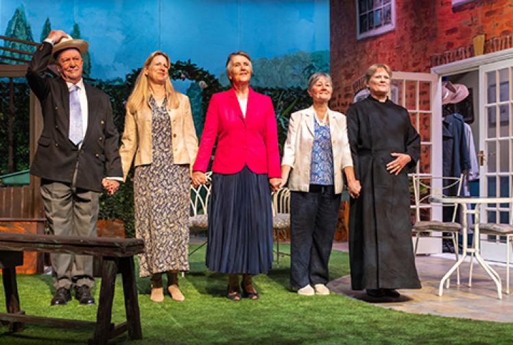 Review: Sinodun Players present Entertaining Angels, Corn Exchange, Wallingford