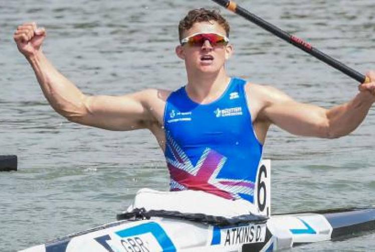 Atkins crowned world champion by narrow margin