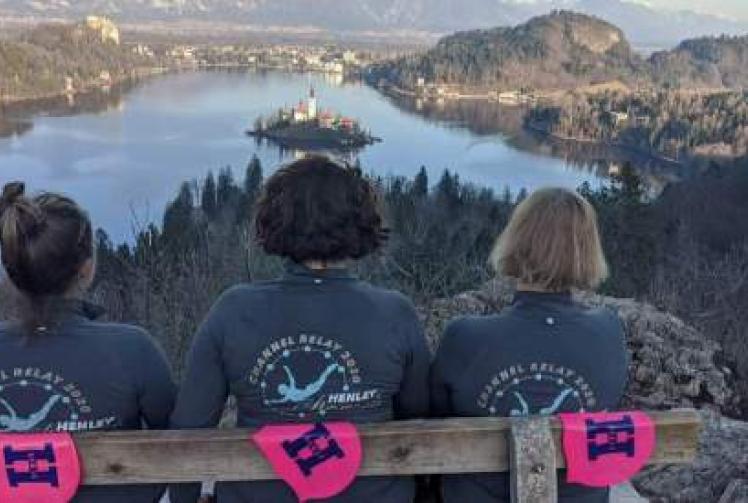 ‘Mermaids’ take on world