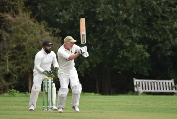Ravden scores unbeaten century to seal plate win