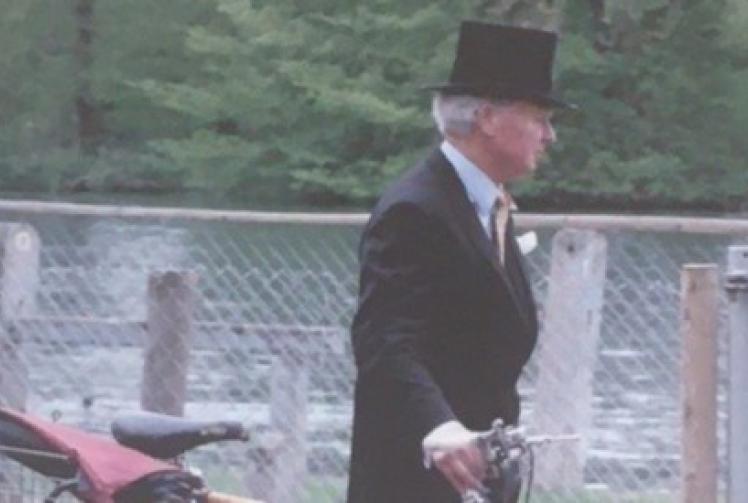 Man parks vintage bicycle outside house for 10 years... and then it’s stolen