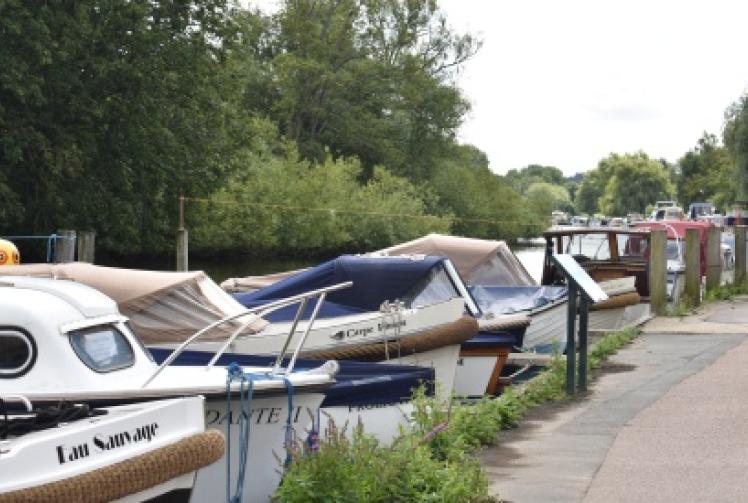 Council hires company to enforce mooring charges