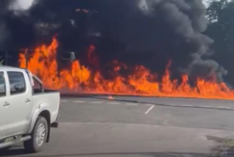 Bus blaze in Binfield Heath