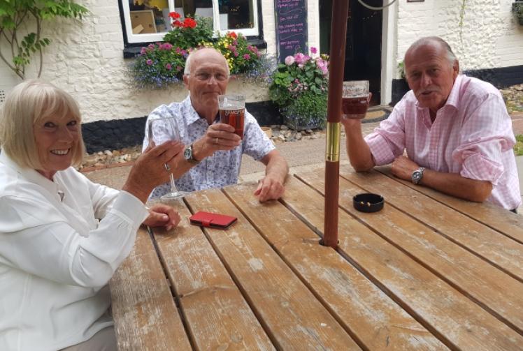 Pub receives hospitality award on landlady’s birthday