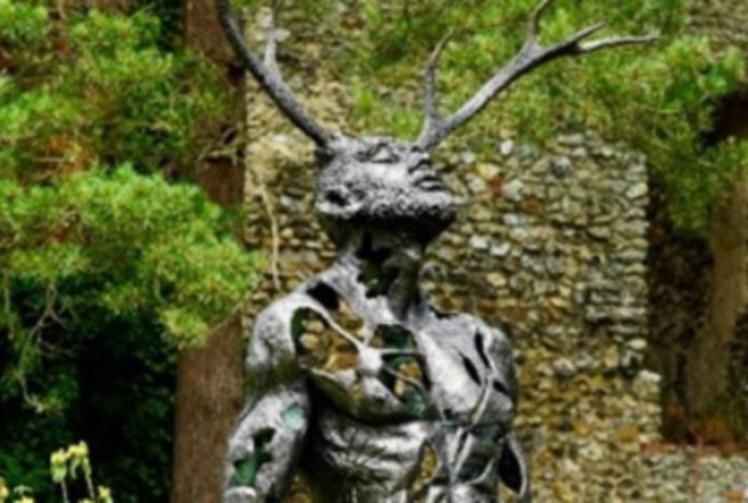 Sculptures raise &pound;4,182 for Greys Court