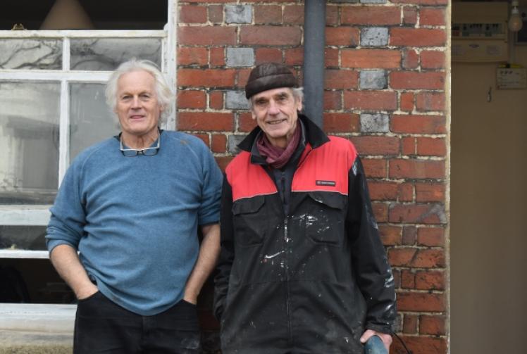 Actor leads house renovation for refugees