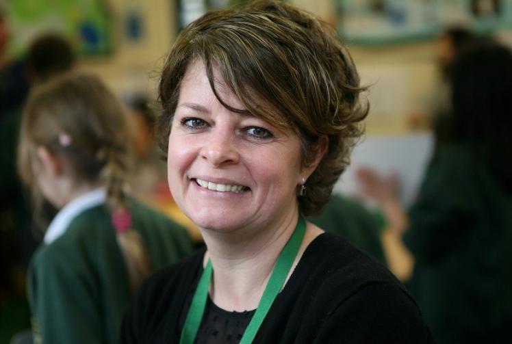 Family keep pressure on Ofsted chief over headteacher’s death