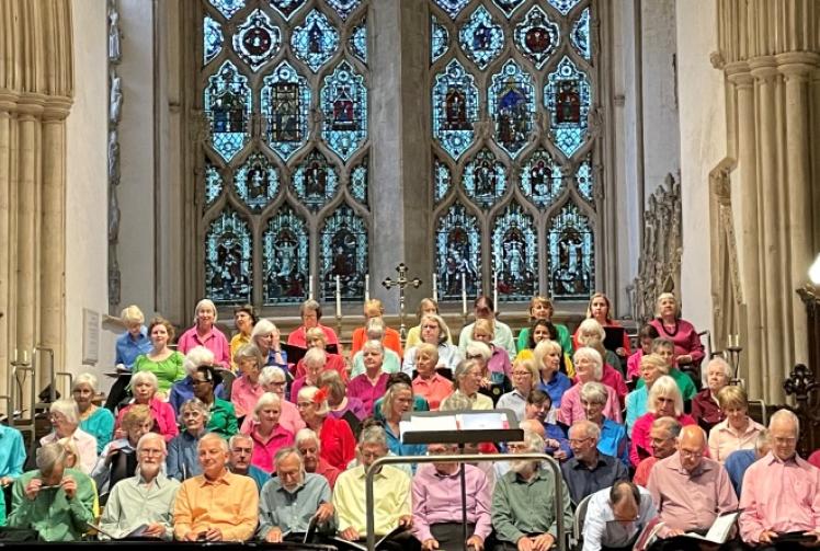 Talented choir delivers charming music on idyllic summer’s evening