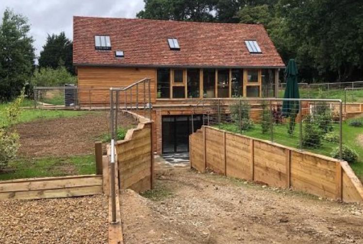 Artist in fresh attempt to keep his unlawful studio