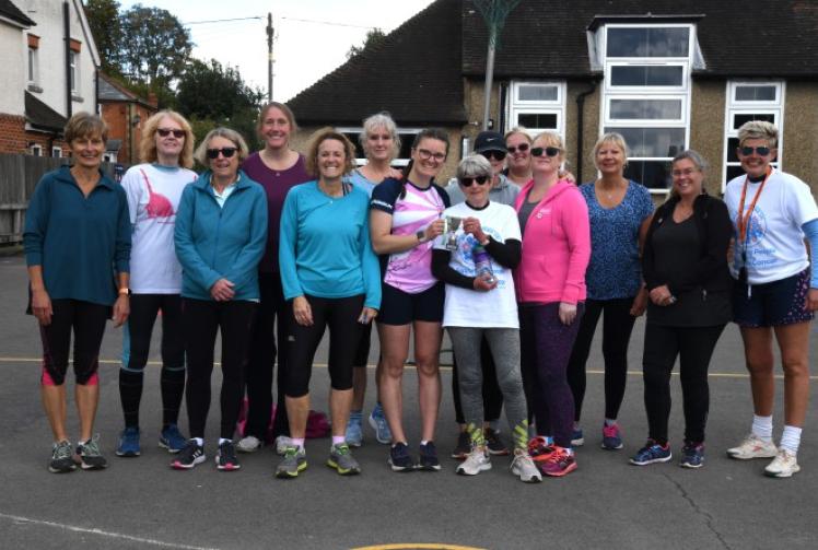 Walking netball match raises £1,600 for cancer charity