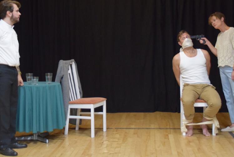 Dark drama sheds light on issue of retribution