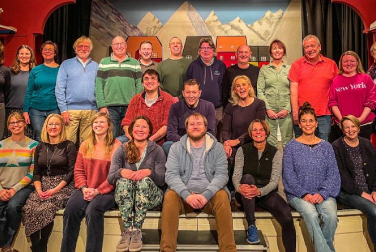 Two new faces in cast of Wargrave Theatre’s panto