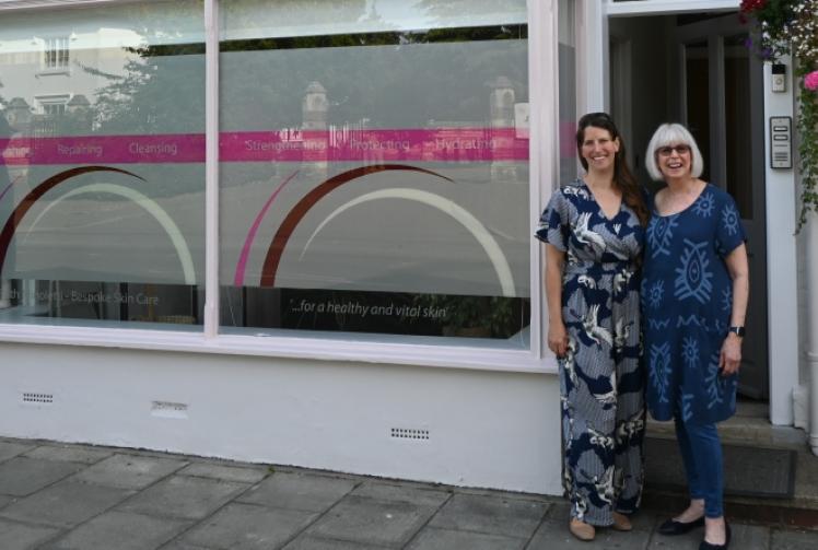 Beauty therapist opens clinic with her daughters