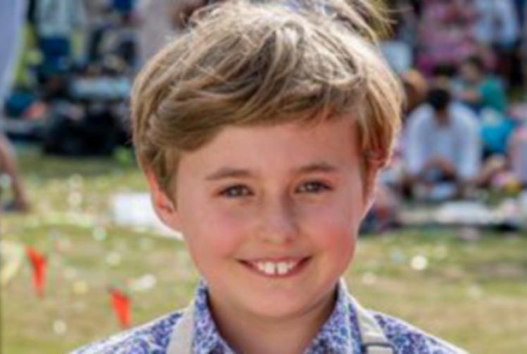 Boy wins Junior Bake Off contest