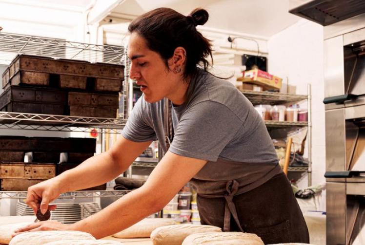 Bakery celebrates anniversary with awards