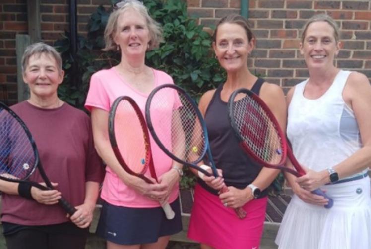 Harrison retains men’s title while newcomer secures club’s ladies’ crown