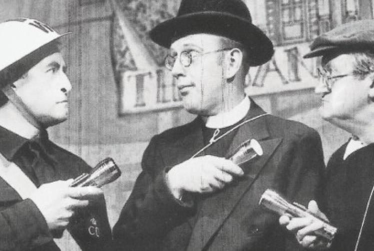 Dad's Army vicar has time for tea at the Kenton