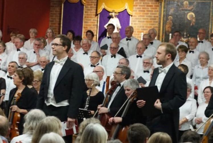 Precision singing and smooth music touched all our hearts